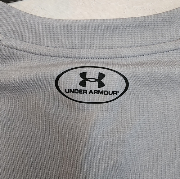Under Armour Boys Size YL  Gray Loose Heatgear UA Baseball . - Picture 7 of 9